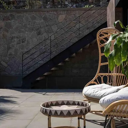 Mansion With Sea And Rocks View, Housekeeper, Breakfast Βίλα *