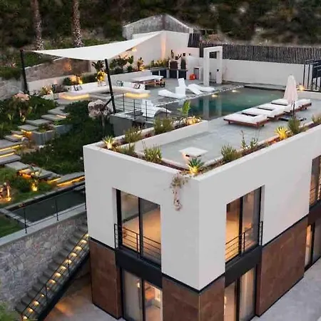 Villa Mansion With Sea And Rocks View, Housekeeper, Breakfast *